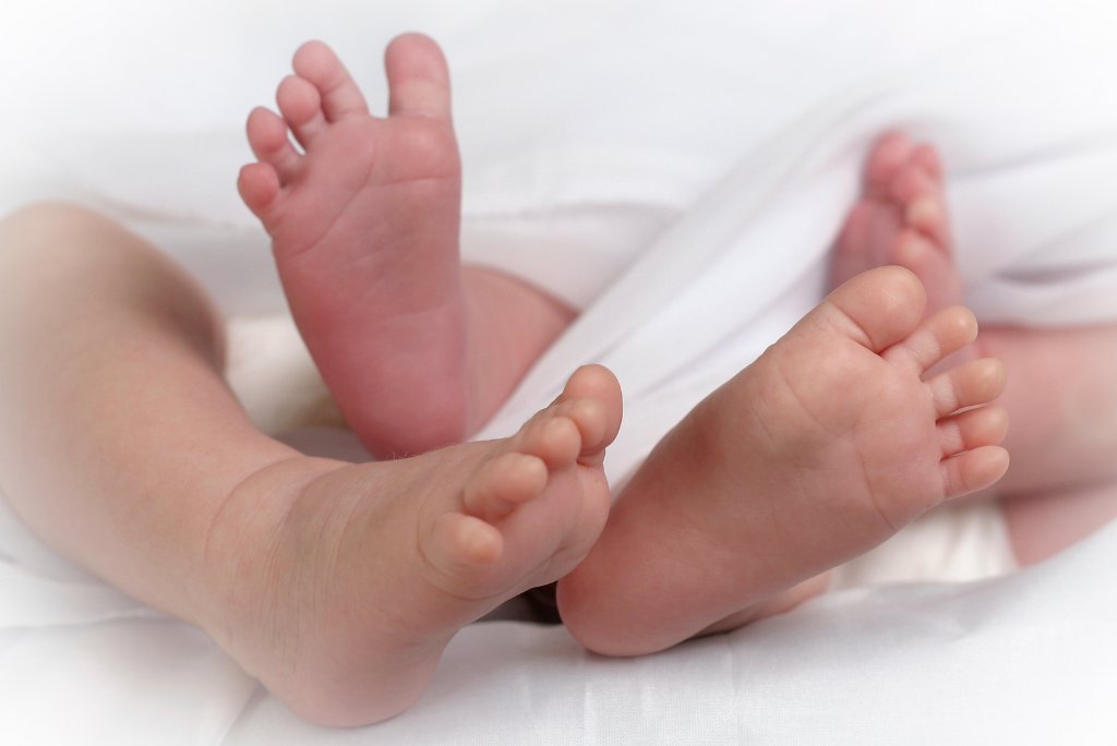Paternity Case for a New Jersey Mother of Twins Bears Unexpected Results: Two Fathers